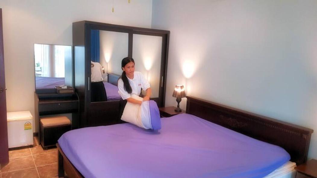 Chalong Palm Residence Екстериор снимка