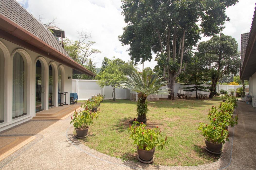 Chalong Palm Residence Екстериор снимка